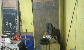 Imagem 3: Barraco com água e luz