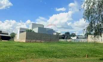 Imagem 3: Terreno com 594,18 m2 próximo a área vende de 34.000m2 do Condomínio Volpi