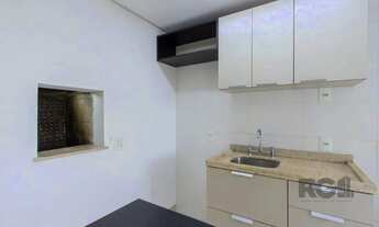 Imagem 6: Apartamento semi-mobiliado, com área privada de 50,95 M2