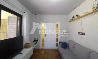 Imagem 2: Casa com 3 quartos e 153m² para alugar no bairro Vila Ipiranga, Porto Alegre