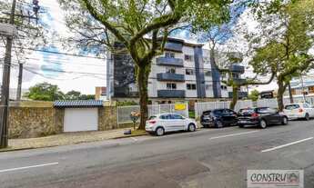 Imagem 2: Excelente apto amplo, reformado no Bairro Água Verde