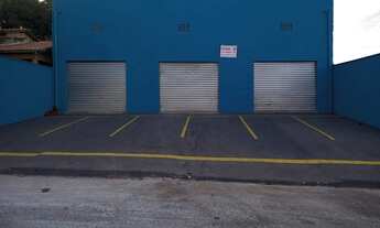 Imagem 5: Galpão na avenida com duas frentes na linha de ônibus - Parque das Nações