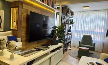 Imagem 3: Apartamento reformado com 2 dormitórios no Bom Abrigo