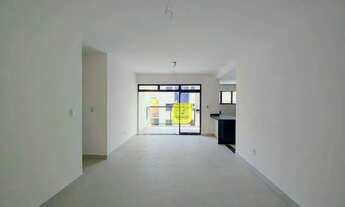 Imagem 2: Apto de alto padrão com 2 quartos, (suíte), varanda gourmet, 2 vagas e elevador