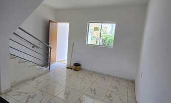 Imagem 2: Casa Geminada com 2 quartos para alugar em Contagem