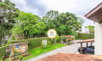 Imagem 4: Sobrado para venda possui 122 metros quadrados com 3 quartos em Santa Felicidade - Curitib