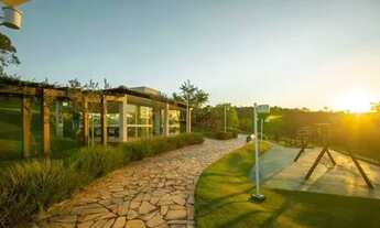 Imagem 3: Lotes em Condomínio Maravilhoso de Casa Branca com Segurança, Lazer e Área Verde