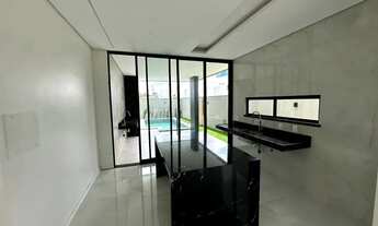 Imagem 6: Casa Plana No Terras 1, 175M² 03 Suítes, Piscina Com Cascata E Prainha! Cód. 8U4N3E