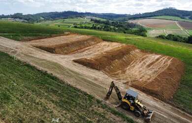Imagem 2: Imóvel para venda tem 500 metros quadrados em Parque Caucaia (Caucaia do Alto) - Cotia - S