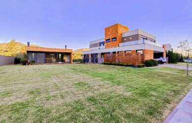 Imagem 3: Casa Condominio para Venda - 477m², 4 dormitórios, sendo 4 suites, 4 vagas - Alphaville