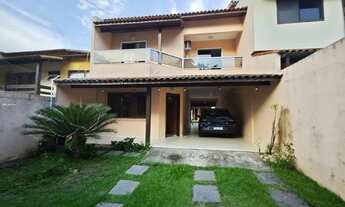 Imagem 2: Casa para Venda em Macaé, Granja Dos Cavaleiros, 3 dormitórios, 1 suíte, 3 banheiros, 2 va