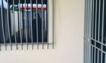 Imagem 3: Casa 2 quartos com garagem coberta para 2 carros