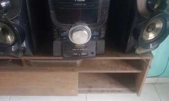 Imagem 4: Tanquinho, som, casa