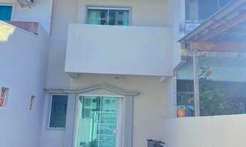 Imagem: Sobrado 02 Dorm e 01 Vaga no Morretes!