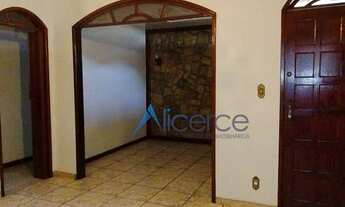 Imagem 6: Casa com 3 dormitórios para alugar, 150 m² por R$ 3.000,00/mês - Santa Terezinha - Juiz de