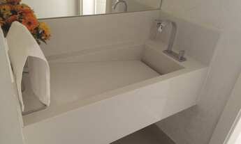 Imagem 7: Casa de condomínio para venda tem 385 metros quadrados com 4 quartos