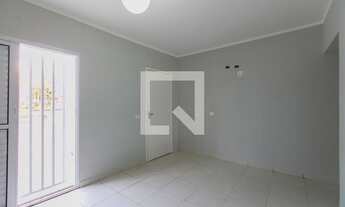 Imagem 6: Casa para Aluguel - Vila Pedroso, 2 Quartos, 120 m2