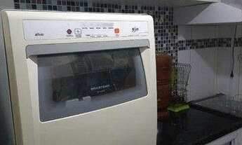 Imagem 4: OPORTUNIDADE !! Apartamento com 2 dormitórios