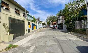 Imagem: Casa em rua tranquila do Brooklin com 2