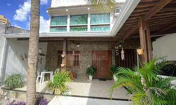 Imagem: Casa com 5 quartos em Nova Parnamirim