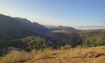 Imagem 3: Lote/Terreno para venda possui 12000 metros quadrados em Itaipava - Petrópolis - RJ