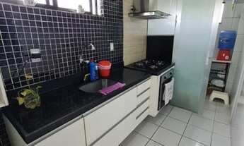 Imagem 5: Bessa - Alugo apartamento com 2/4, posição sul, primeiro andar, bastante ventilado