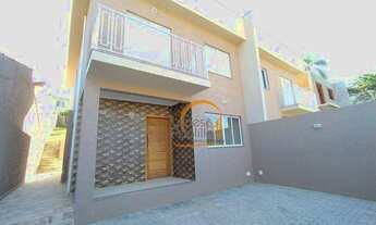 Imagem: Lindo sobrado à venda com vista para a