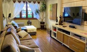 Imagem 5: Casa com 3 dormitórios à venda, 400 m² por R$ 2.800.000 - Vila Austríaca - Campos do Jordã