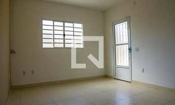 Imagem 3: Casa para Aluguel - Jardim São José, 2 Quartos, 45 m2