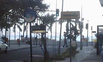 Imagem 4: Apartamento para venda tem 245 metros quadrados com 4 quartos em Copacabana - Rio de Janei