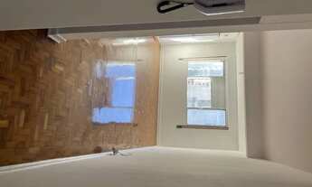 Imagem: ALUGO Apto c/ 45m2 studio, reformado Sta