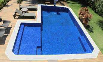 Imagem 4: Casa de condomínio para venda tem 280 metros quadrados com 8 quartos