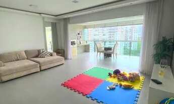 Imagem 2: Apartamento para venda tem 140 metros quadrados com 4 quartos