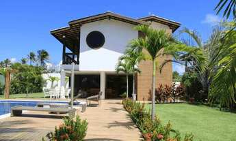 Imagem 2: Casa de condomínio para venda tem 280 metros quadrados com 8 quartos