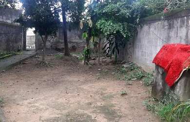 Imagem 7: Lote com 02 residências