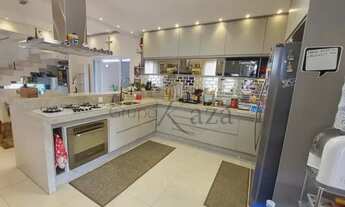 Imagem 3: Casa Condomínio - Putim - Residencial Verana - 04 Dormitórios - 04 Suites - 450m²