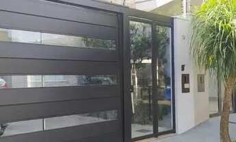 Imagem: Linda casa toda mobiliada na av Gastão