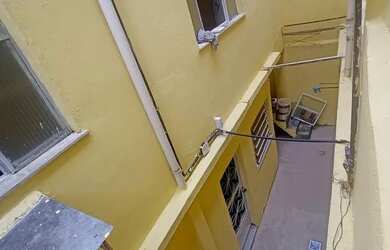 Imagem 3: Kitnet em vila 450,00