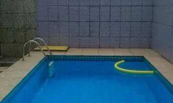 Imagem 2: Vende-se uma casa de paia com piscina no morumbira em mosqueiro