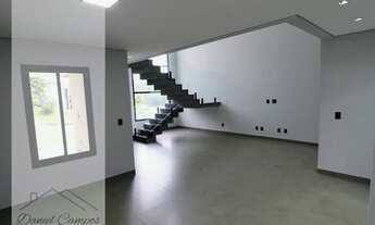 Imagem 3: Maravilhosa casa no condomínio fechado Central Parque, em Salto/SP, com 240 m² de área út