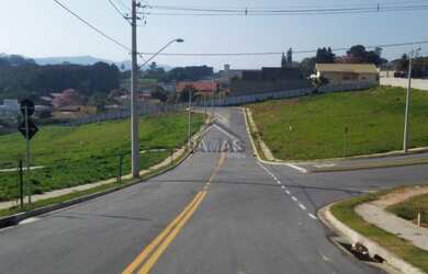 Imagem 4: Lindo lote em condomínio de alto padrão, pronto para construir, em localização privilegiad