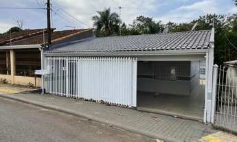 Imagem 2: Casa para Venda em Foz do Iguaçu, Novo Mundo, 2 dormitórios, 2 banheiros, 2 vagas