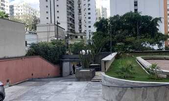 Imagem 7: Apartamento para aluguel possui 160 metros quadrados com 3 quartos