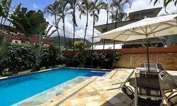 Imagem: Casa em Condomínio com 3 quartos(sendo