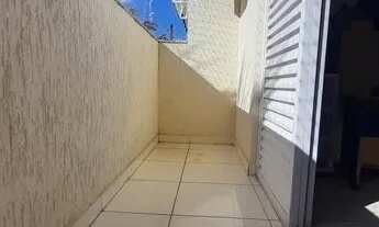 Imagem: )Casa para venda tem 200 metros quadrados