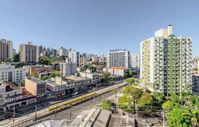 Imagem 5: Apartamento de 1 dormitório, andar alto, sol leste e 1 vaga de garagem