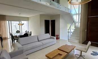 Imagem 4: Imóvel para aluguel com 350 metros quadrados com 4 quartos em Alphaville (Abrantes) - Cama