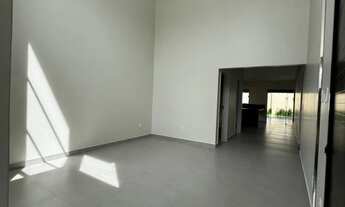 Imagem 2: Linda casa recem construída