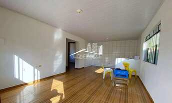 Imagem 2: Casa com 2 Quartos para Alugar em Almirante Tamandaré - PR