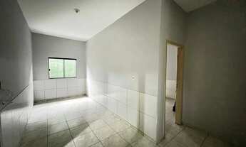 Imagem 3: Casa com 3 quartos e quintal amplo no bairro Jaiara